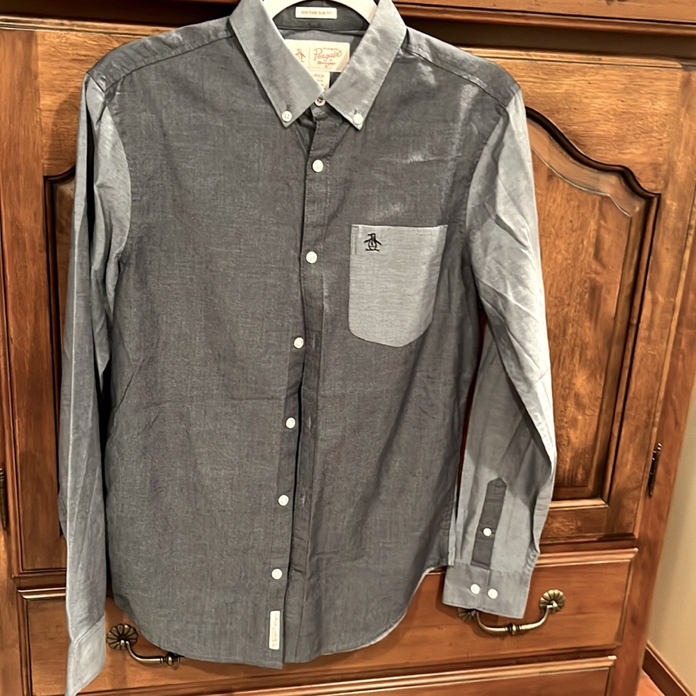 Men’s Original Penguin size small button up dress shirt